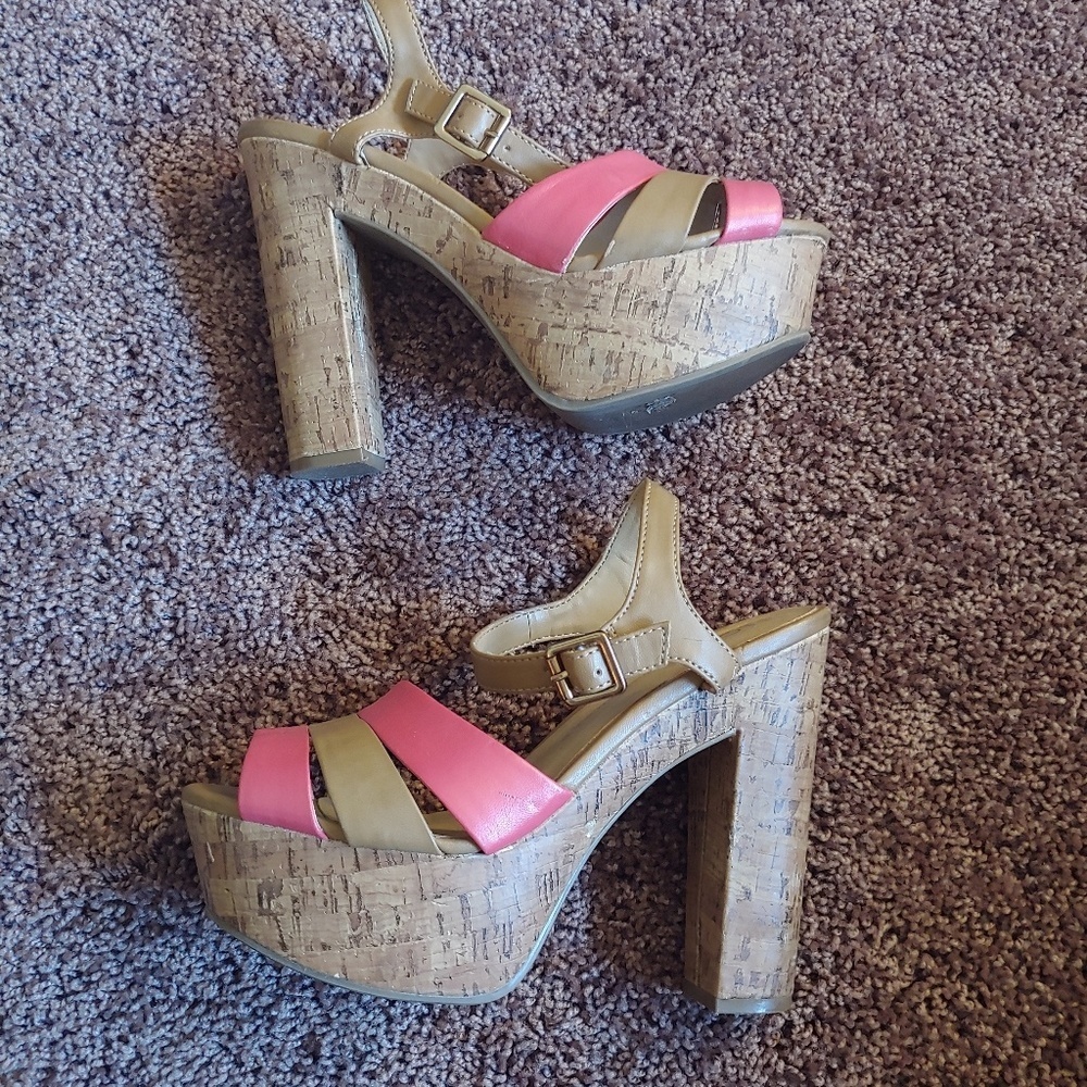 Lc Lauren Conrad tan&pink 4" chucky heels - Picture 3 of 7
